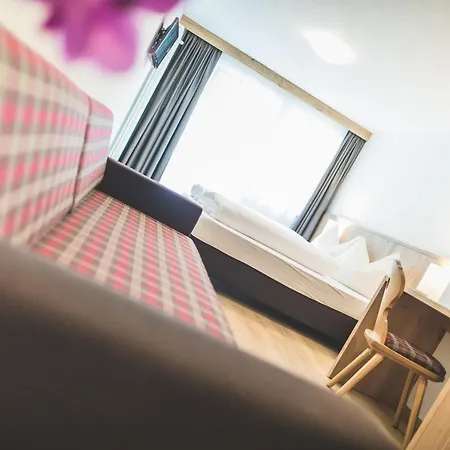 Hotel Adler